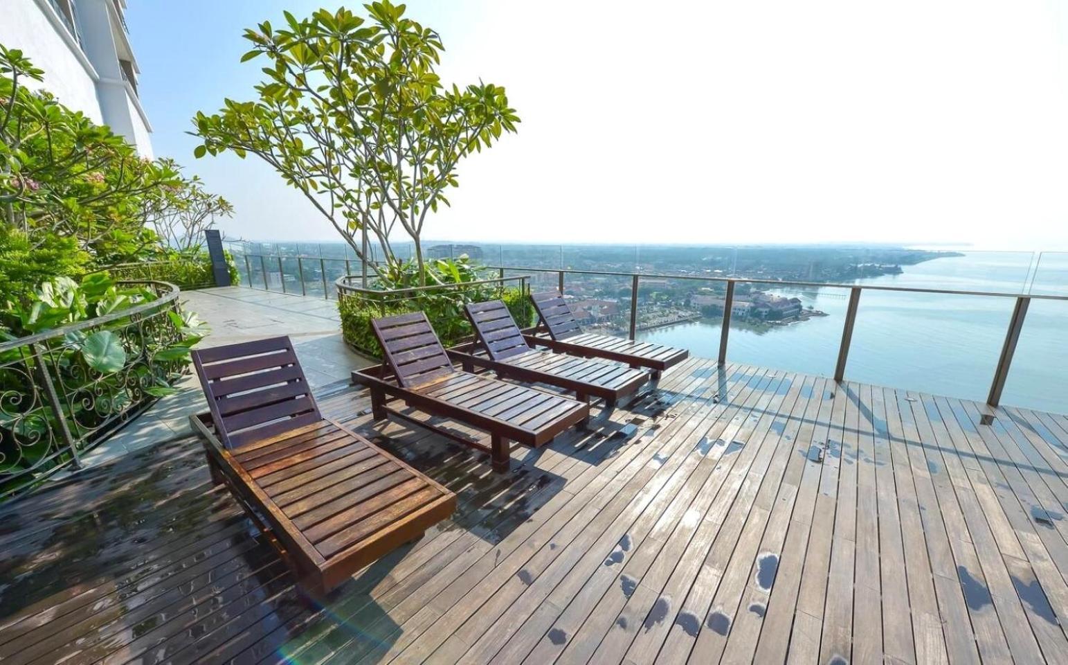 Silverscape Seaview Residence Melaka Ngoại thất bức ảnh