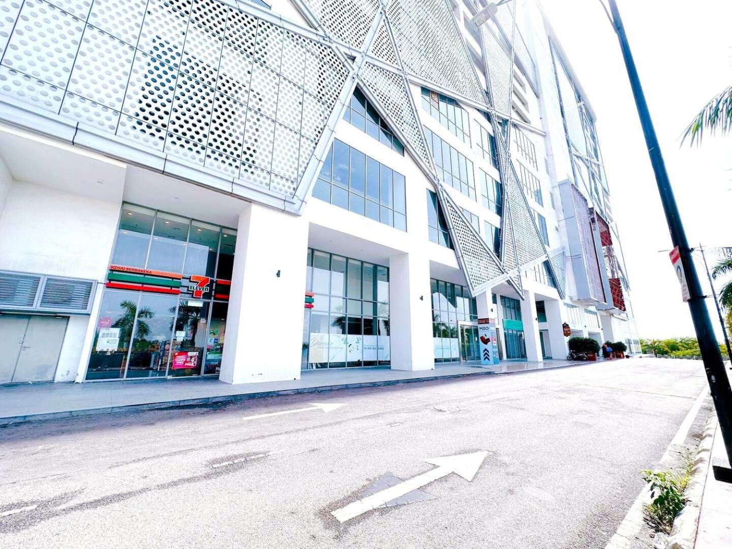 Silverscape Seaview Residence Melaka Ngoại thất bức ảnh